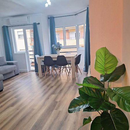 Moderno Y Nuevo Piso Huelva Apartment Luaran gambar
